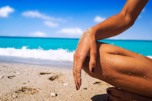 Bronze, Green or Violet Base: How to Choose Your Moroccan Tan Formula